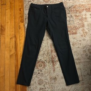 Lululemon Men's ABC pant - skinny - 33x32 Navy